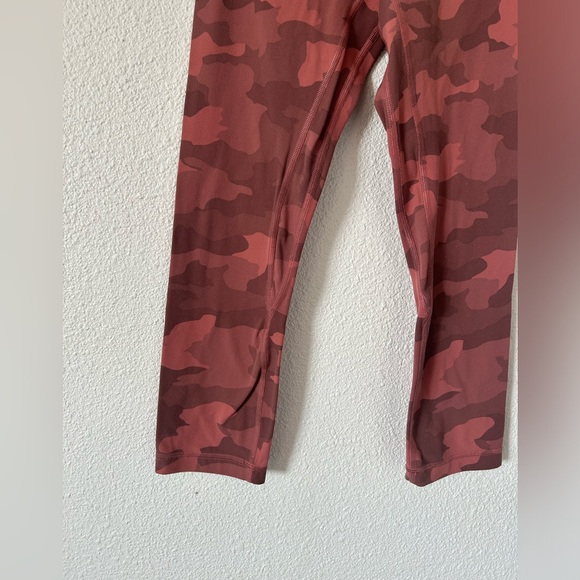 Lululemon Align Crop *21"
Heritage 365 Camo Brier Rose Multi Sz 2 - Picture 6 of 11